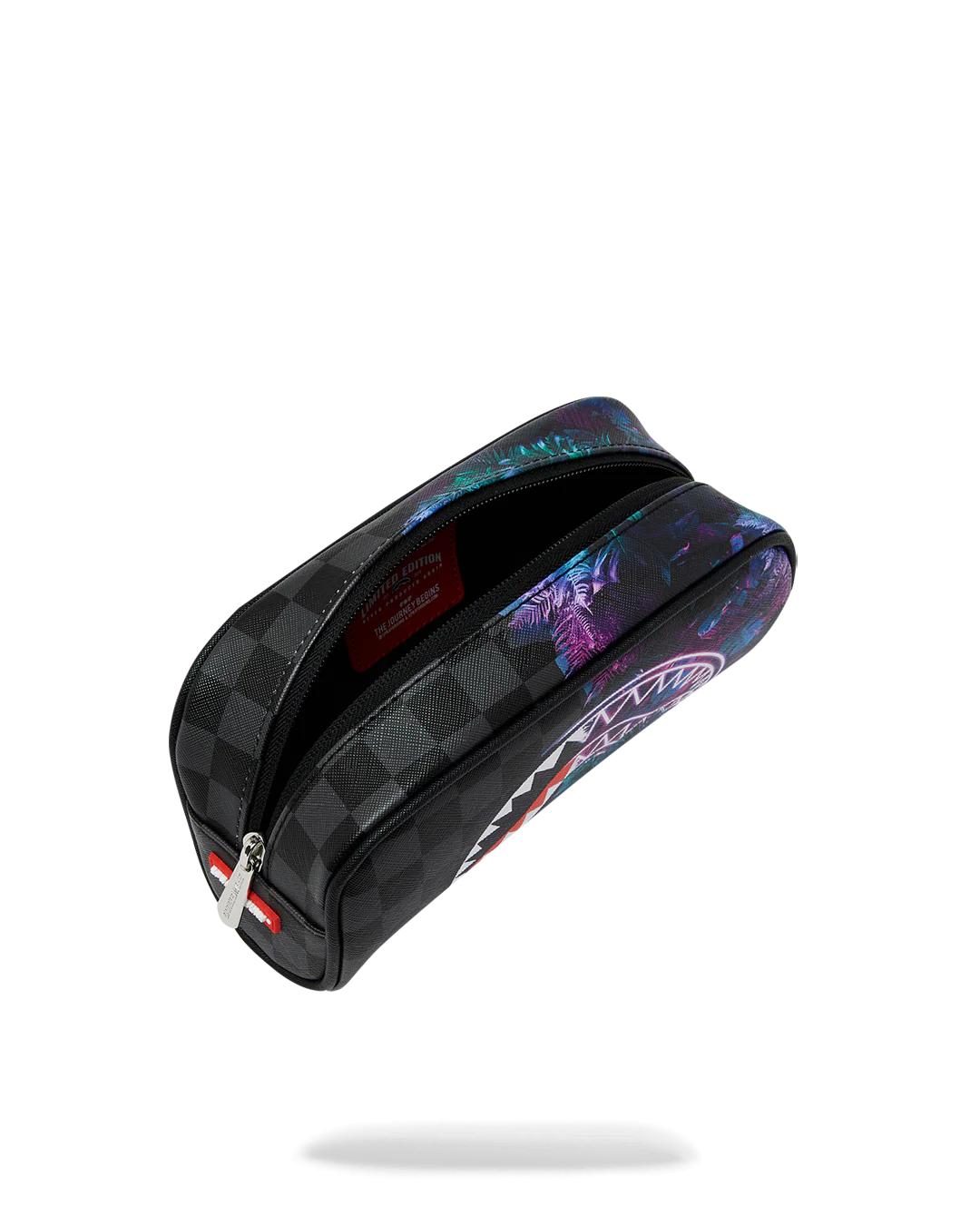 WELCOME TO THE PARTY POUCH | Sprayground Essential