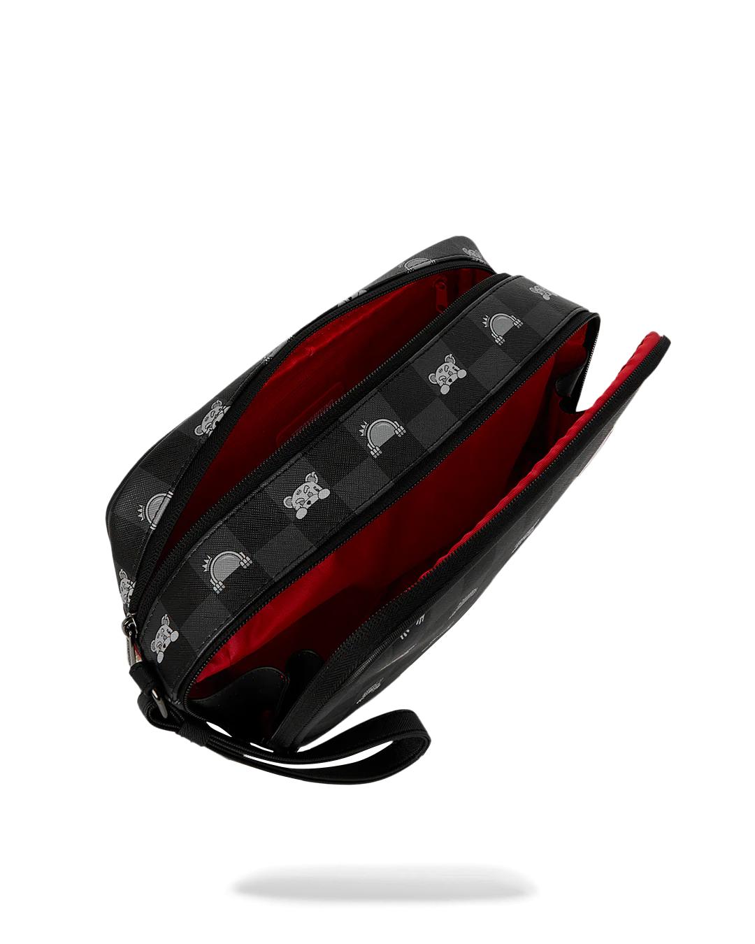 SHARK MOB HIDEOUT TOILETRY BRICK | Sprayground Essential