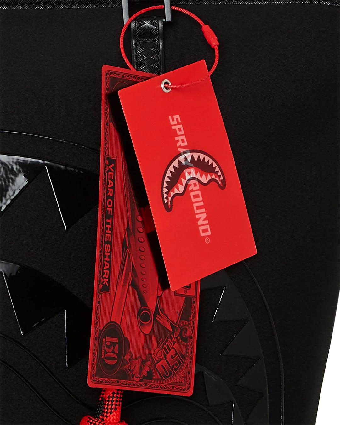 SHARK CENTRAL KYUSHU MOUNTAIN TOTE | Sprayground Signature