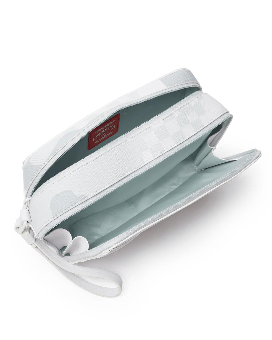 3AM LE BLANC TOILETRY BAG | Sprayground Premium