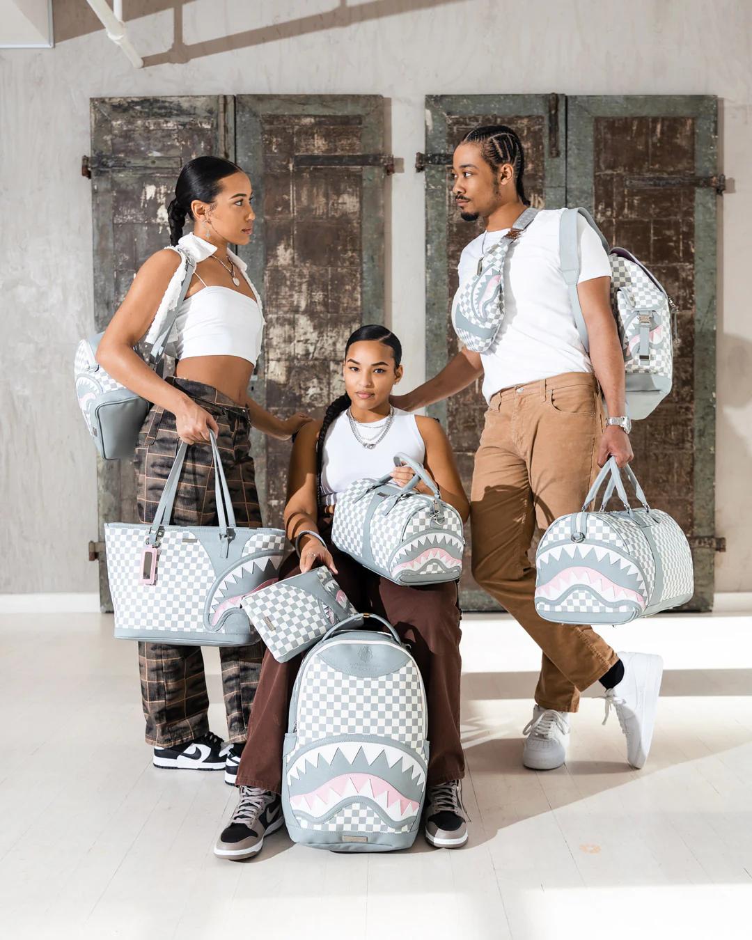 AIR TO THE THRONE JETSET CROSSOVER CLUTCH | Sprayground Classic