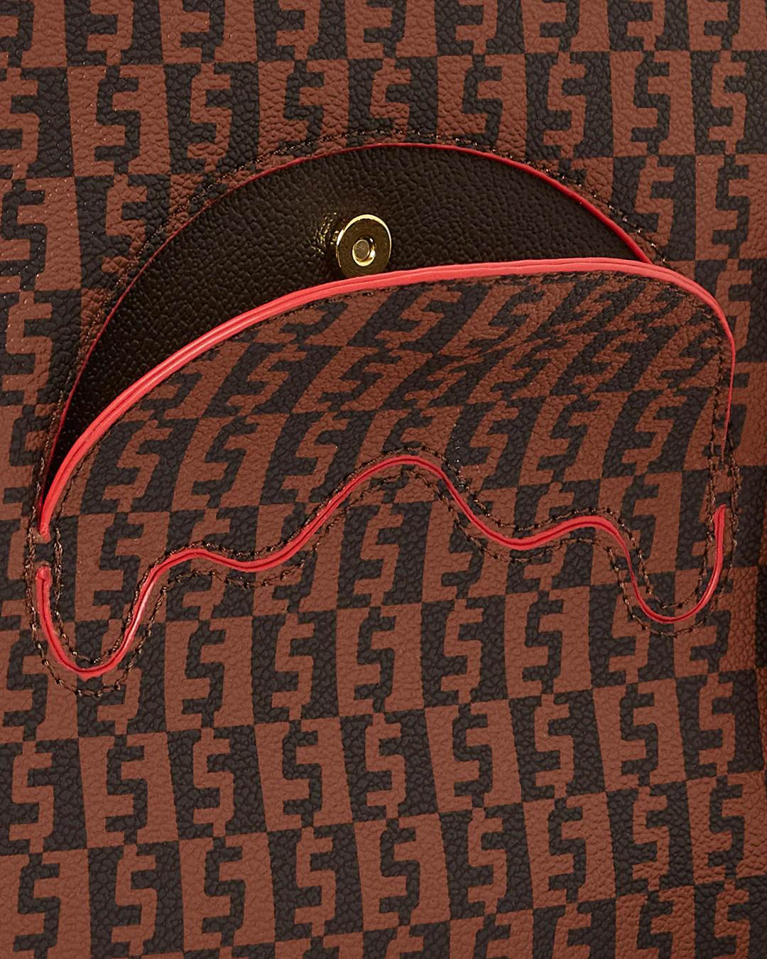 ALPHA NAVIGATOR CROSSOVER CLUTCH | Sprayground Latest