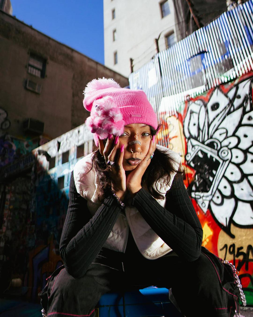 PINK LIL BEAR PUFF BEANIE | Sprayground Signature