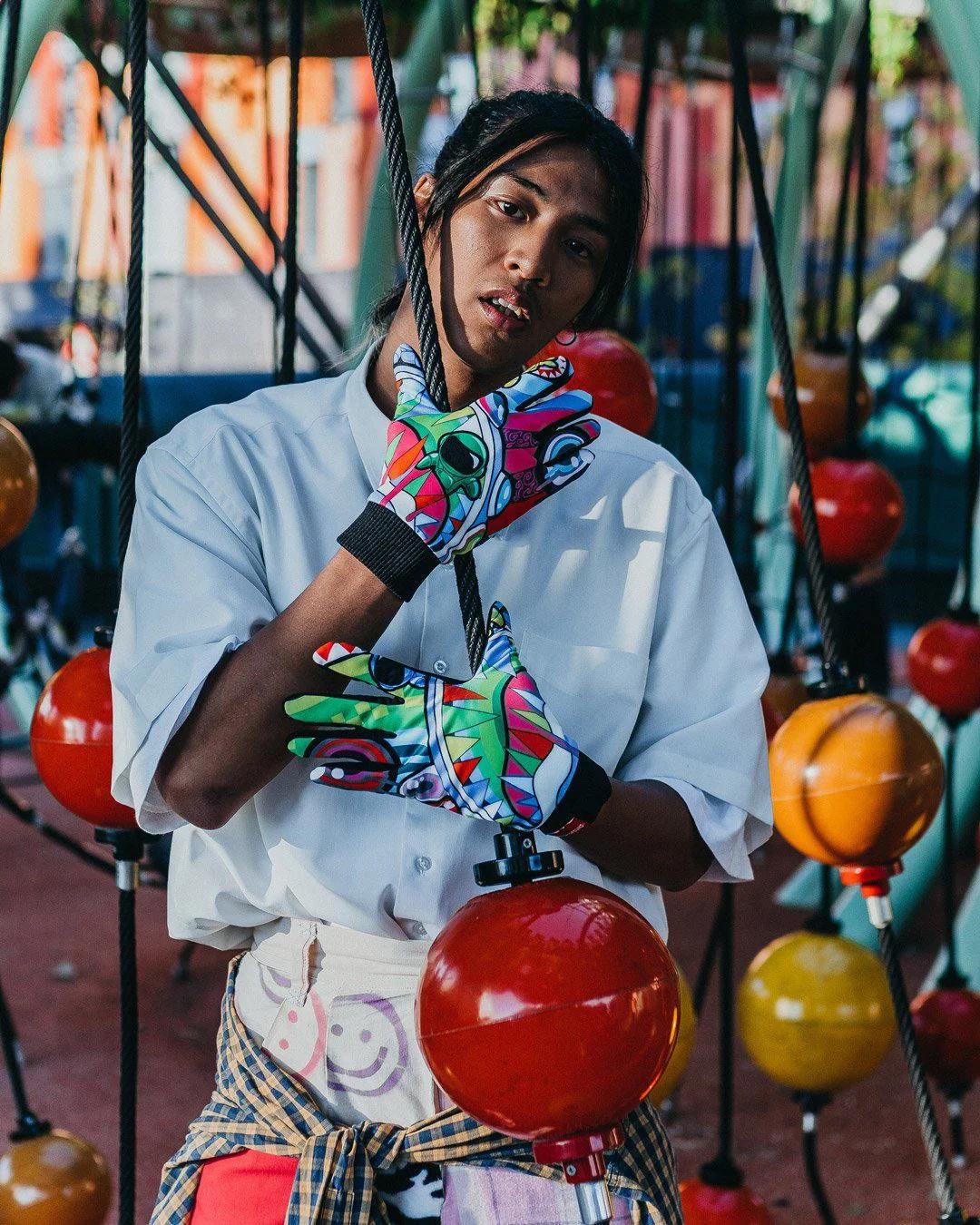 MIND TRIP GLOVES | Sprayground Great Value