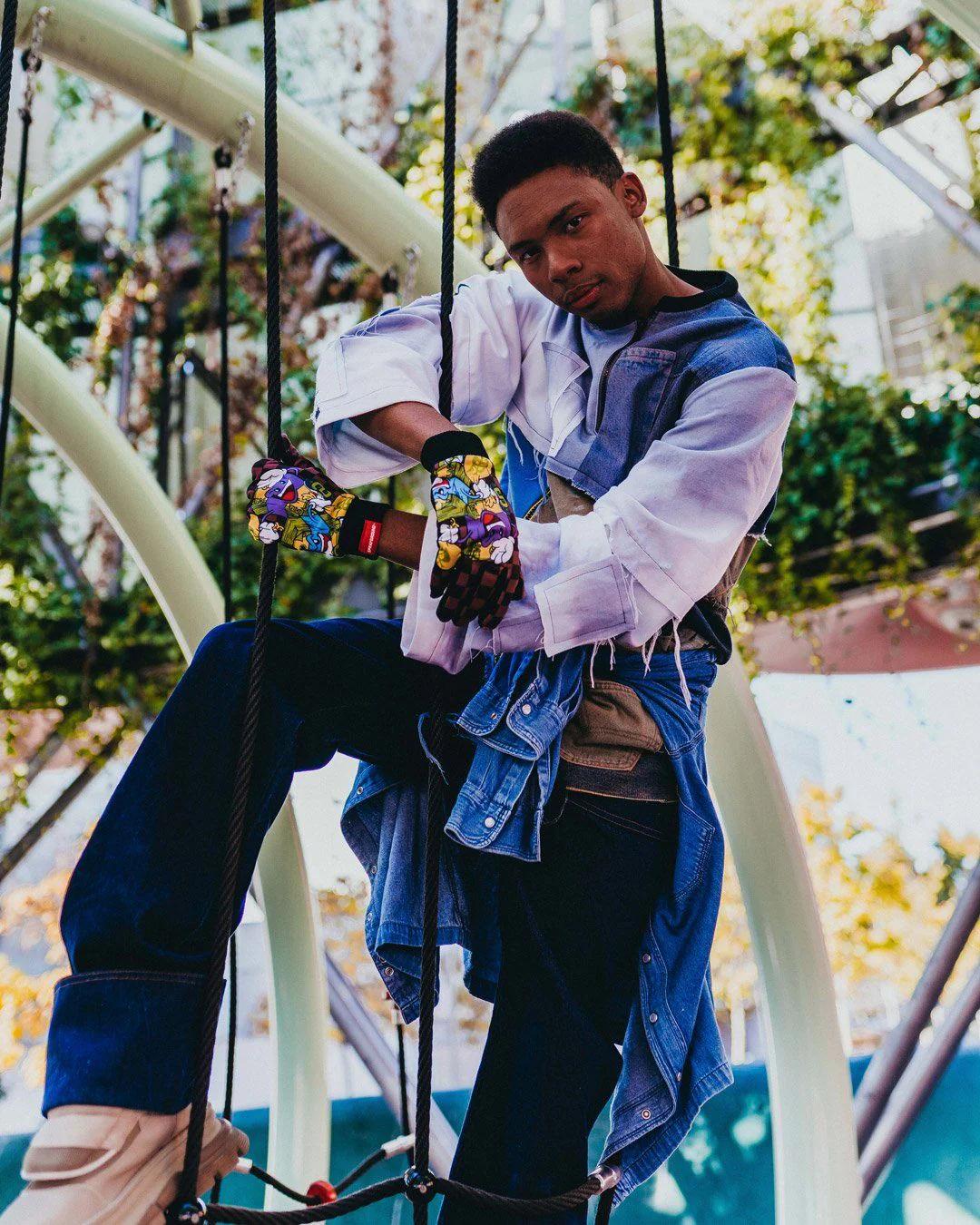 CHASE BANK GLOVES | Sprayground Quality