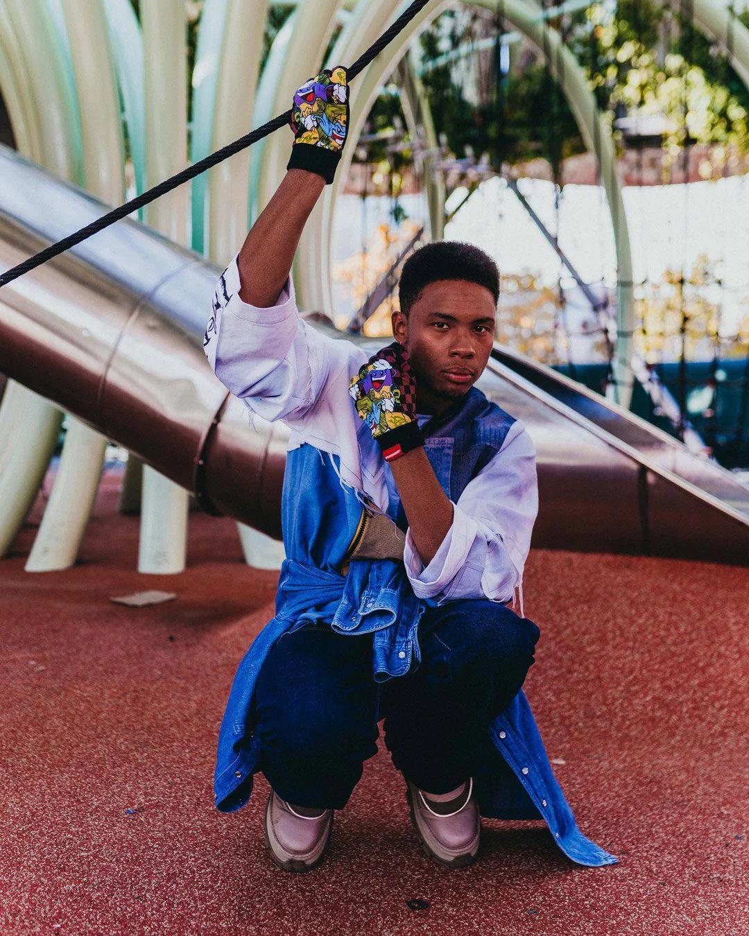 CHASE BANK GLOVES | Sprayground Quality