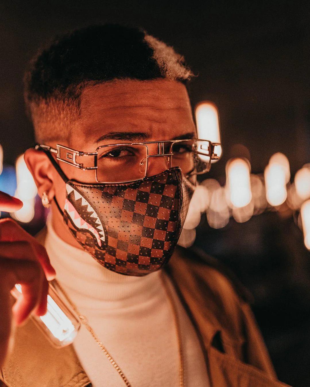 SHARKS IN PARIS VEGAN LEATHER FACE MASK | Sprayground Trending