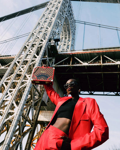 TAKEOVER THE THRONE ATTACHÉ HANDCUFF BRIEFCASE | Sprayground Featured
