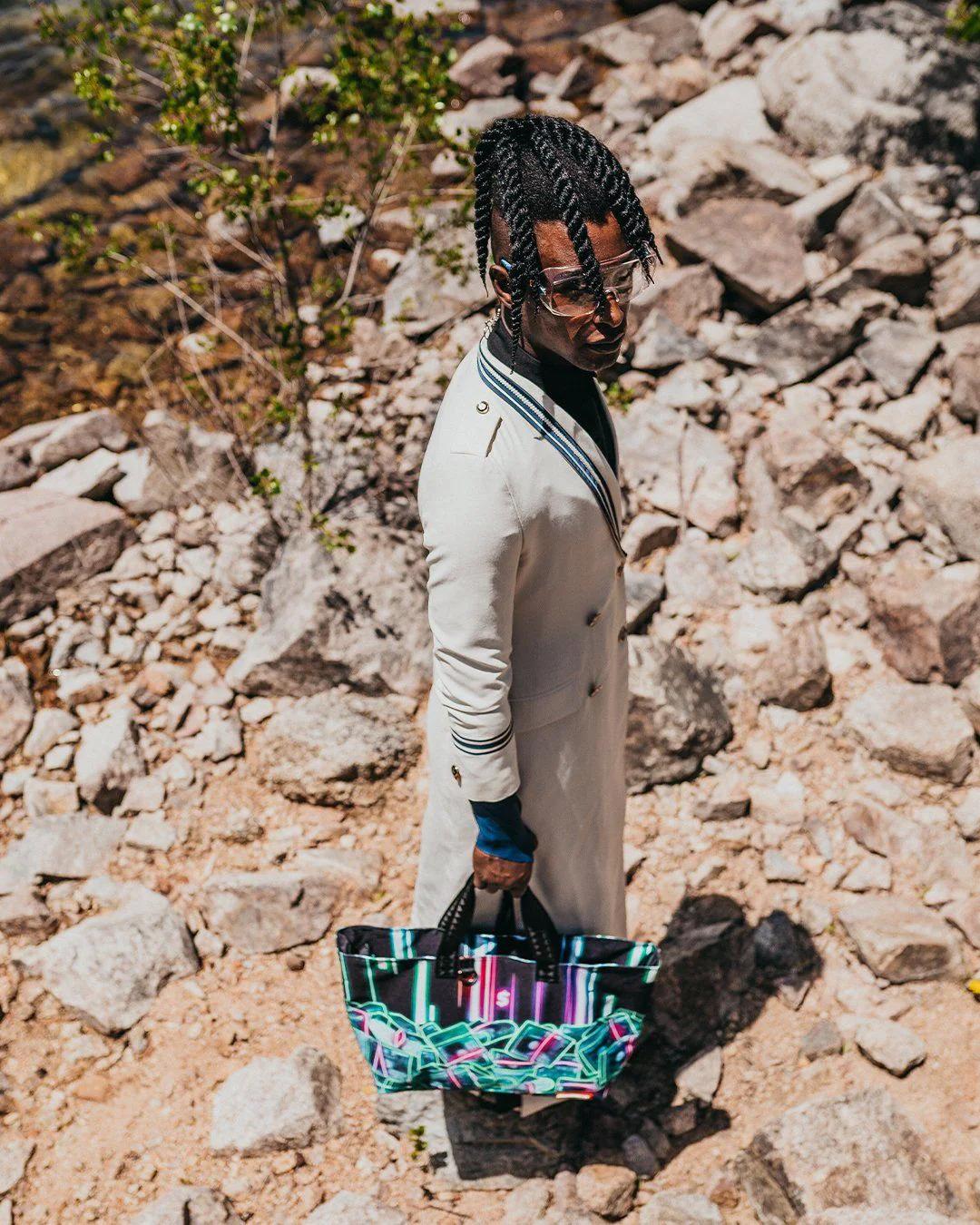 暗号通貨スタック (CRYPTO STACKS) TOTE | Sprayground Latest