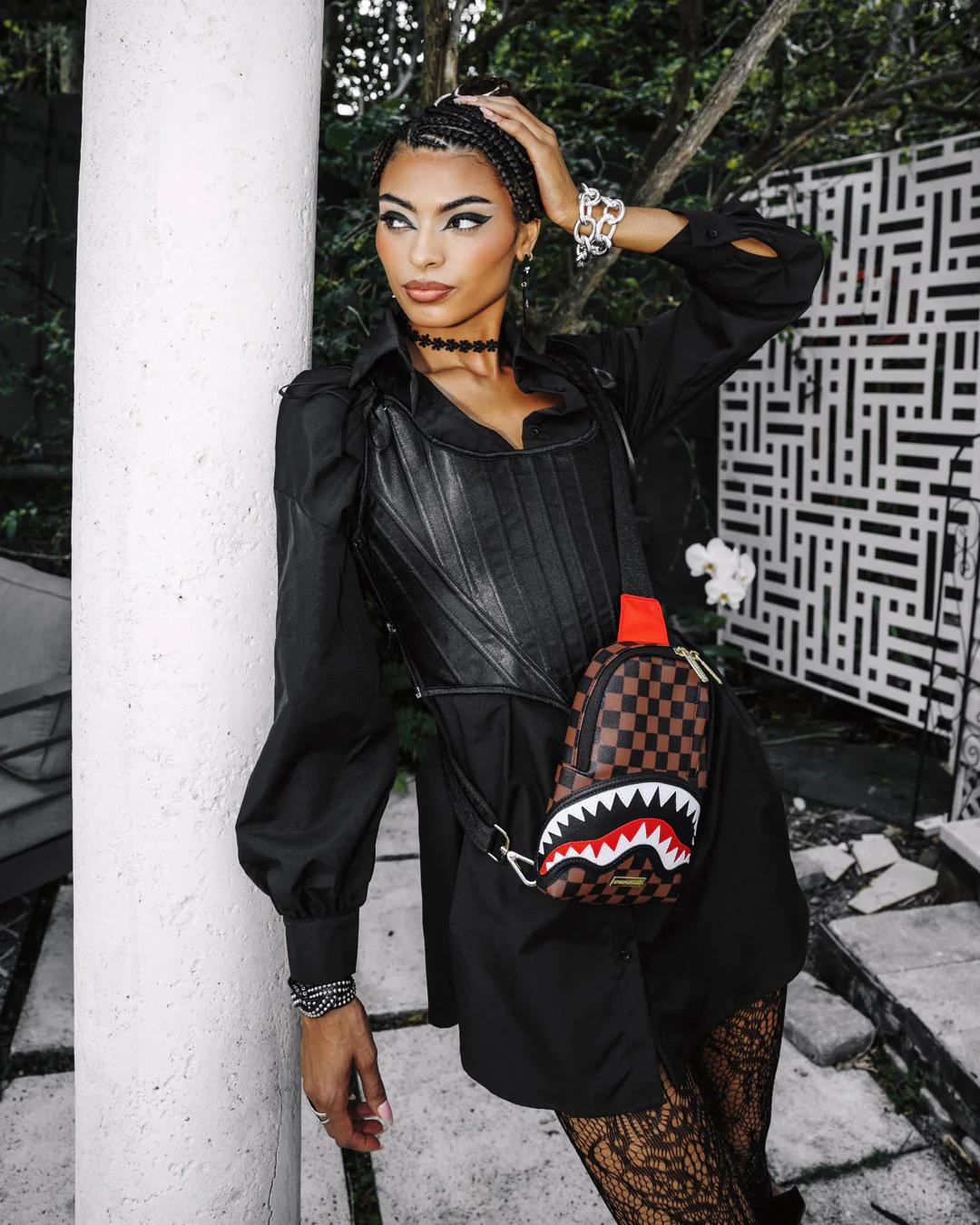 SAWTOOTH SHARKS IN PARIS ONE-STRAP SLING | Sprayground New