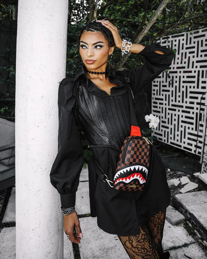 SAWTOOTH SHARKS IN PARIS ONE-STRAP SLING | Sprayground New