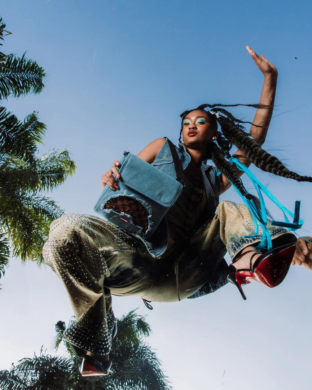 SHORES OF ITALY MESSENGER SLING | Sprayground Best Seller