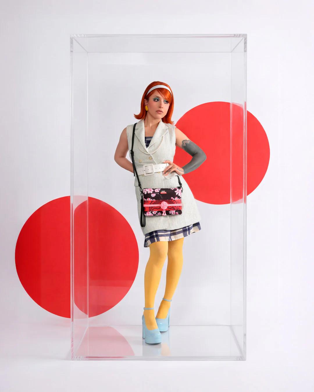 OUKA KENRAN HAYUMI HOKAZANO OFFICIAL COLLAB CROSSOVER CLUTCH | Sprayground Recommended