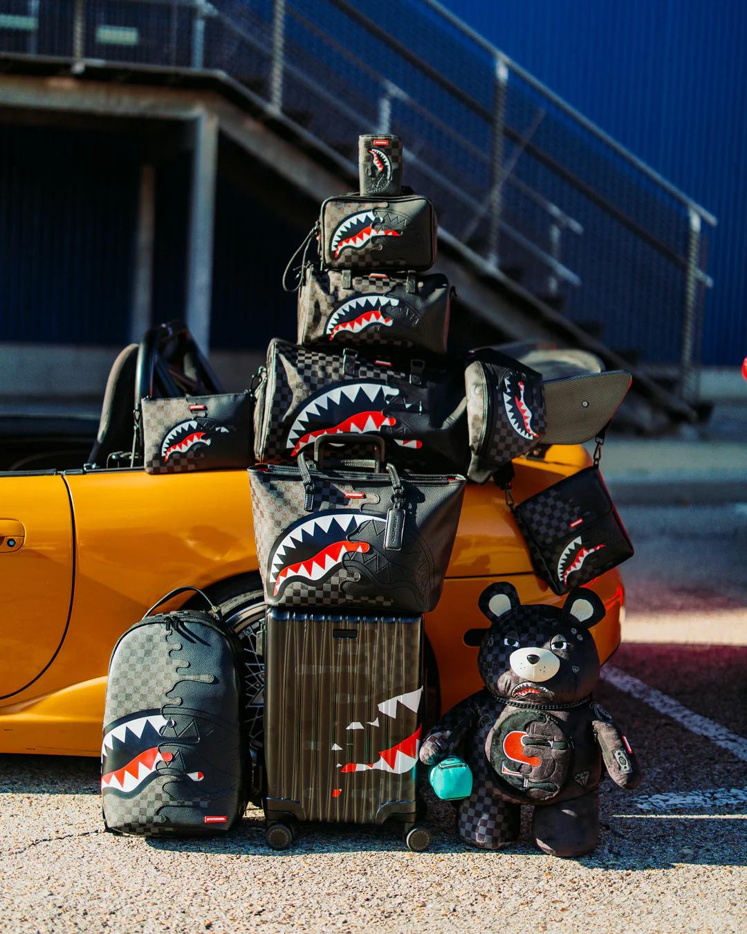 SPEED SHARK SIDE SWIPE CROSSOVER CLUTCH | Sprayground Great Value