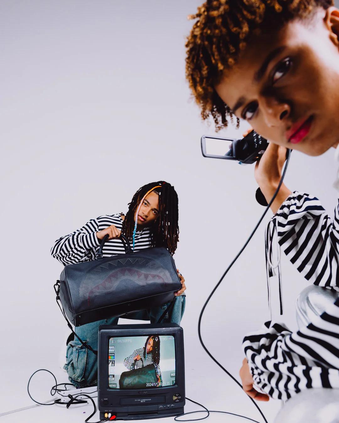 STEALTH GLIDE DUFFLE | Sprayground Premium