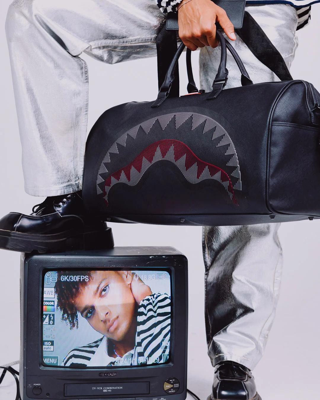 STEALTH GLIDE DUFFLE | Sprayground Premium