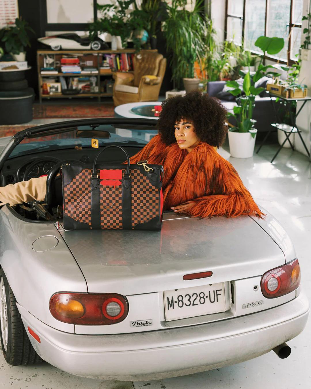 KATANA CHECK BOSS PYRAMID DUFFLE | Sprayground New