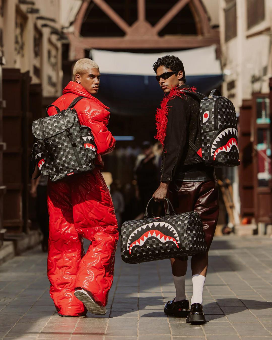 SHARK MOB HIDEOUT DUFFLE | Sprayground Recommended