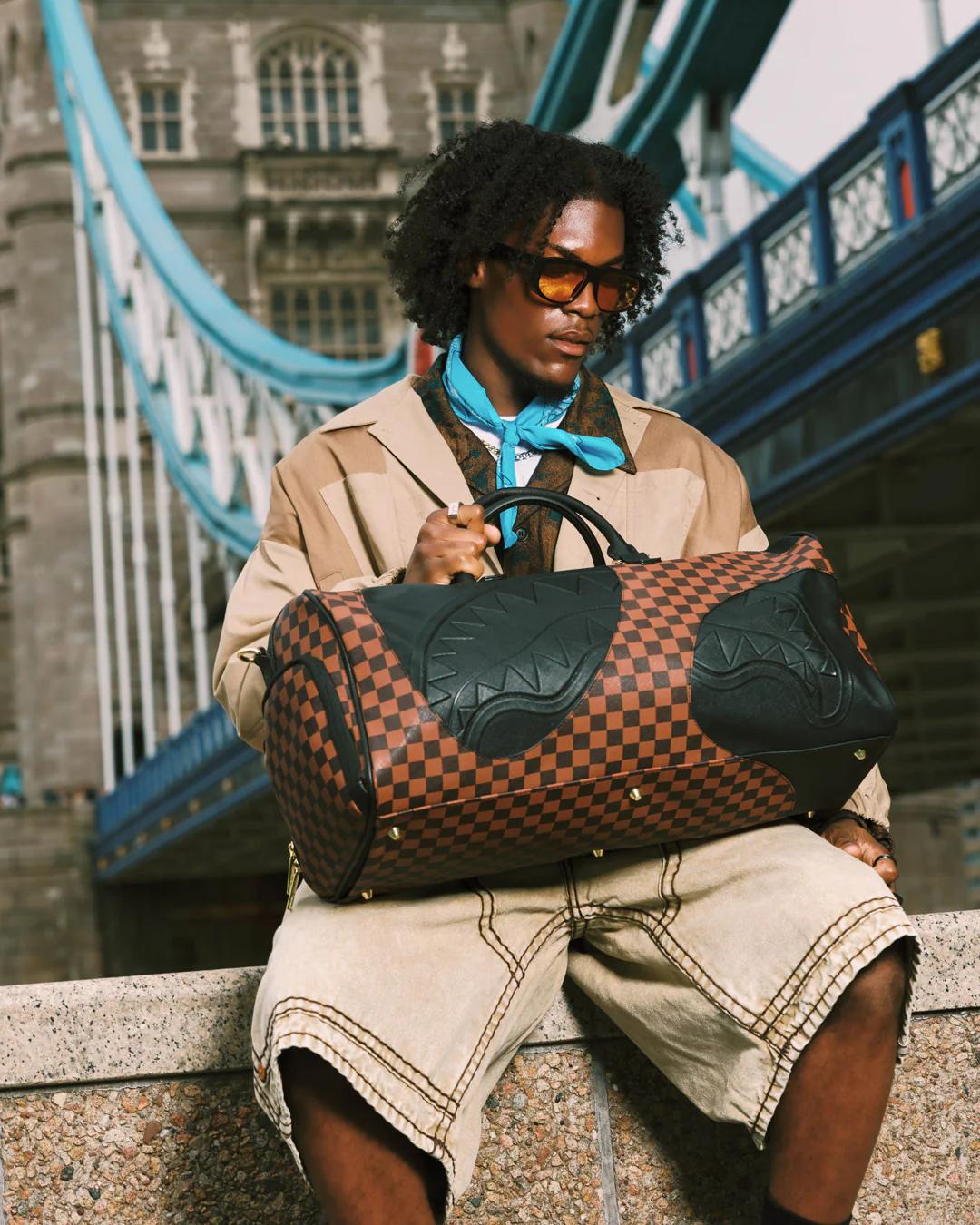 JETSTREAM SHADOW DUFFLE | Sprayground Quality
