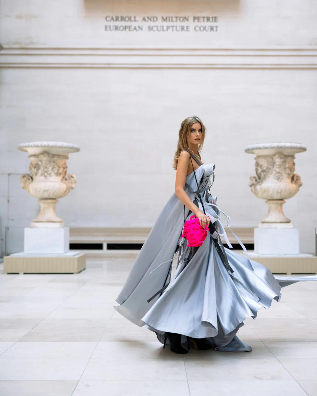 THE MET CANOVA MEDUSA HANDBAG (PINK) | Sprayground Exclusive
