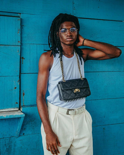 NOIR QUILT GOLD CHAIN SHARK HANDBAG | Sprayground Premium