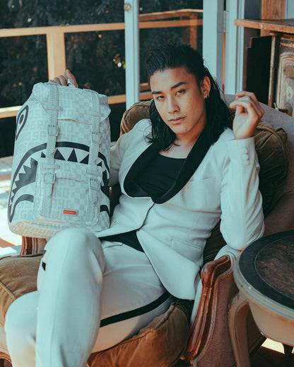 SPLIT THE CHECK (PEARL) HILLS | Sprayground Signature