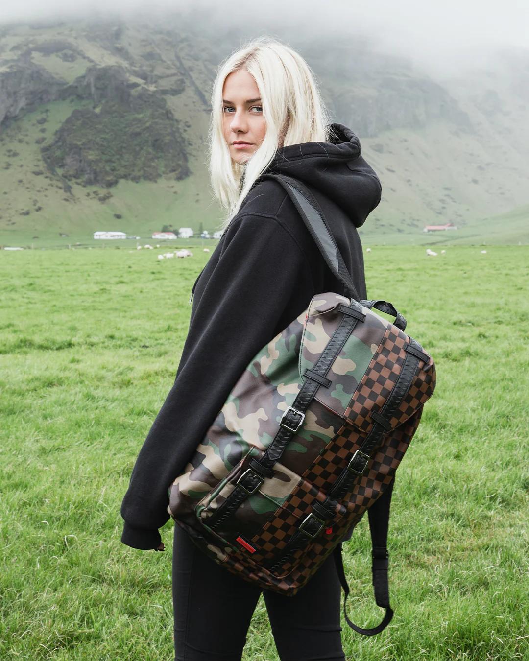 JUNGLE PARIS HILLS BACKPACK | Sprayground Best Seller