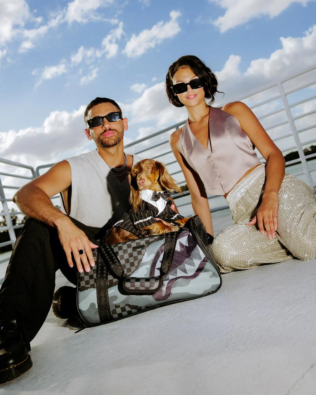 3AM RIPTIDE PET CARRIER DUFFLE | Sprayground Best Seller