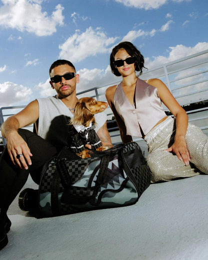 3AM RIPTIDE PET CARRIER DUFFLE | Sprayground Best Seller