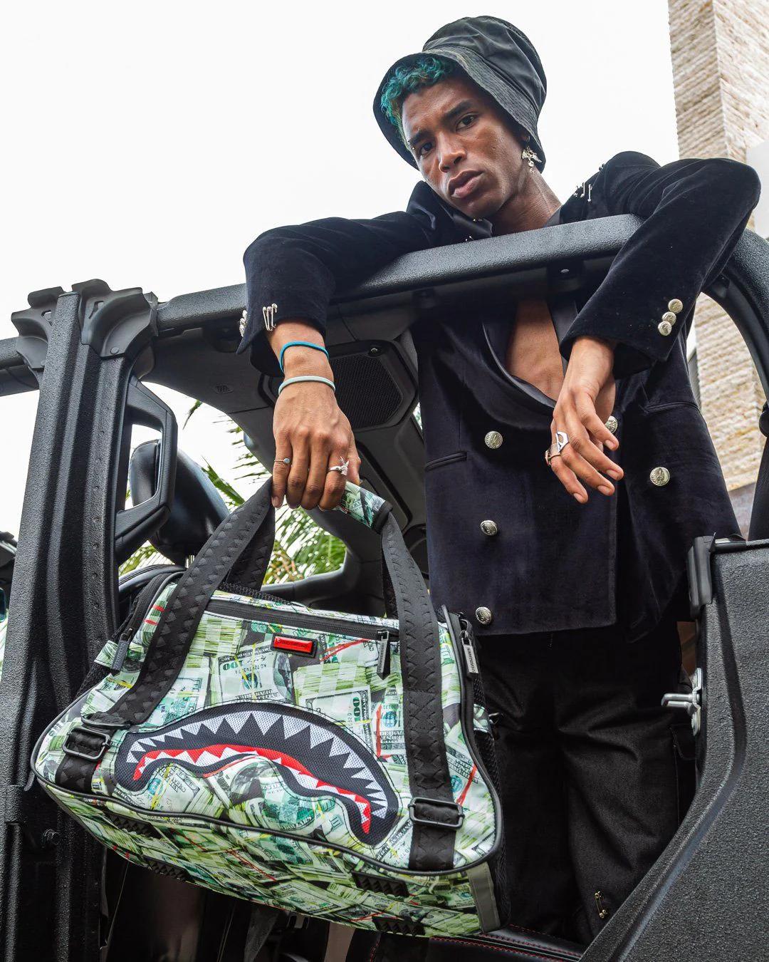 MAMA I MADE IT PET CARRIER | Sprayground Signature