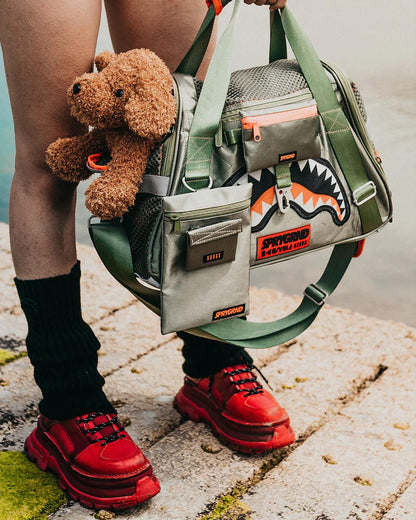 SPECIAL OPS ALPHA SHARK PET CARRIER | Sprayground Classic
