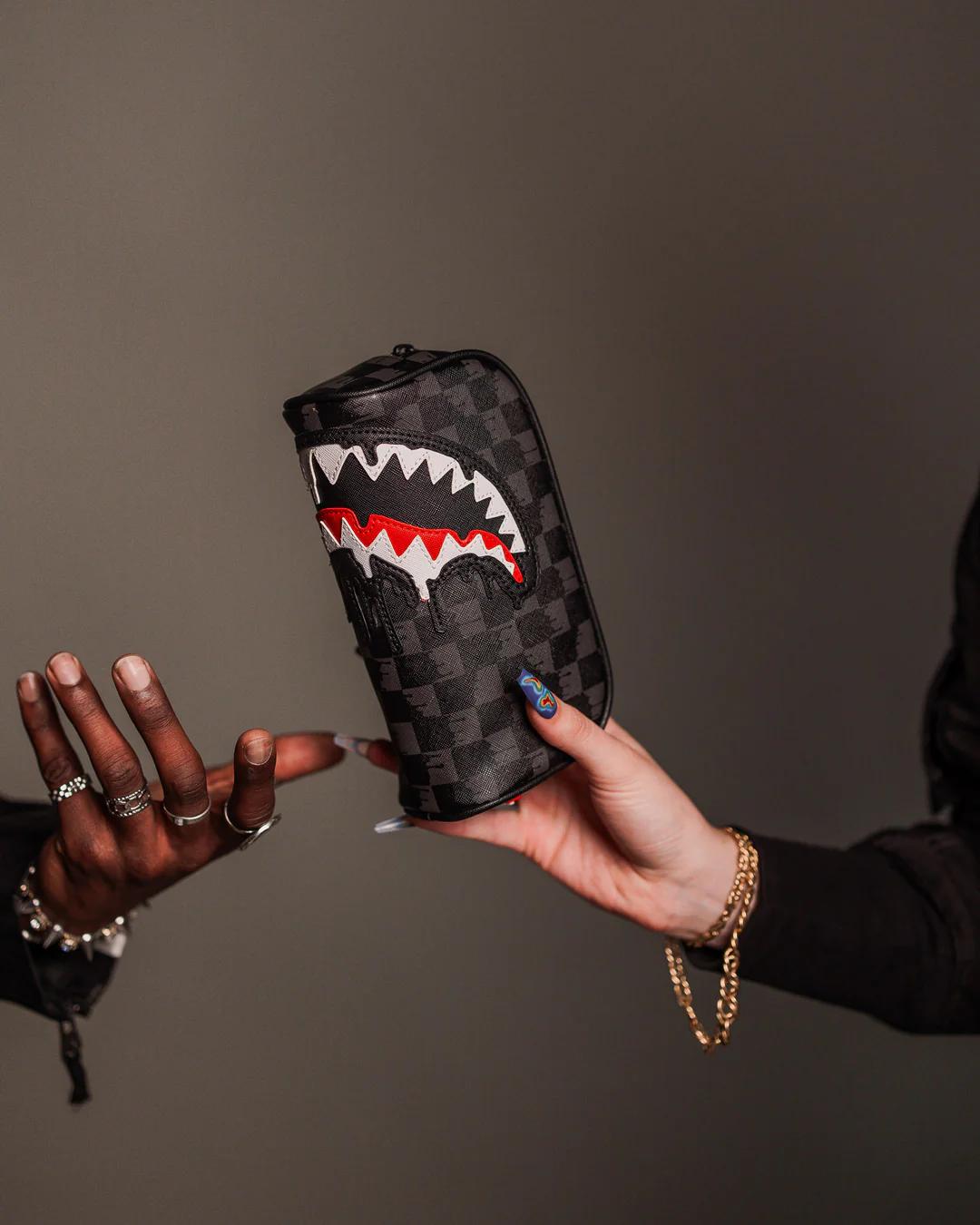 SHARKS IN PARIS THUNDERDRIP POUCH | Sprayground Popular