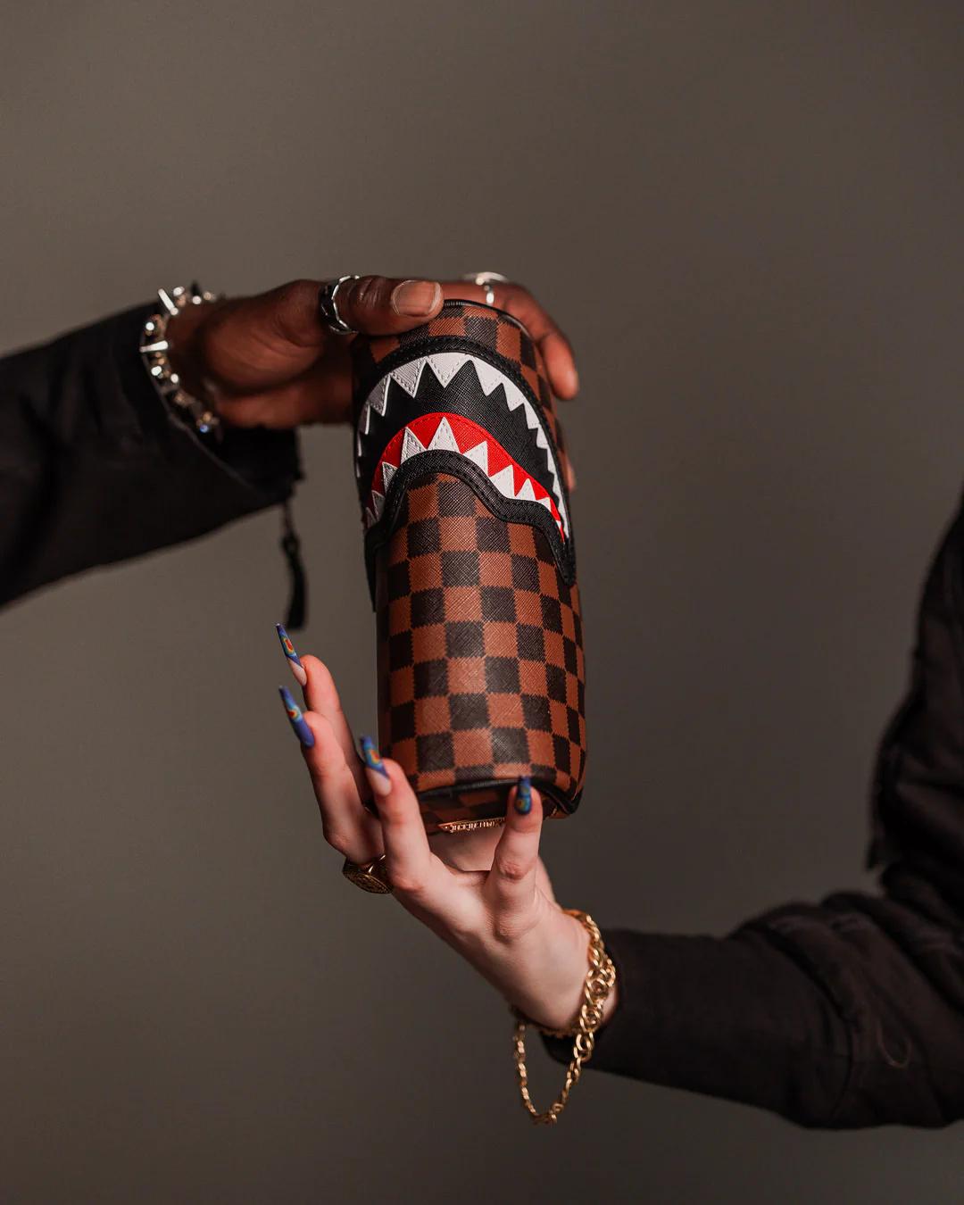 SAWTOOTH SHARKS IN PARIS POUCH | Sprayground Exclusive