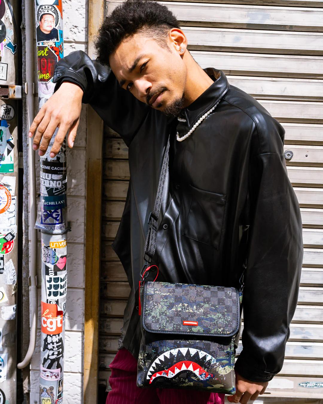 T-REX CITY MESSENGER SLING | Sprayground Signature