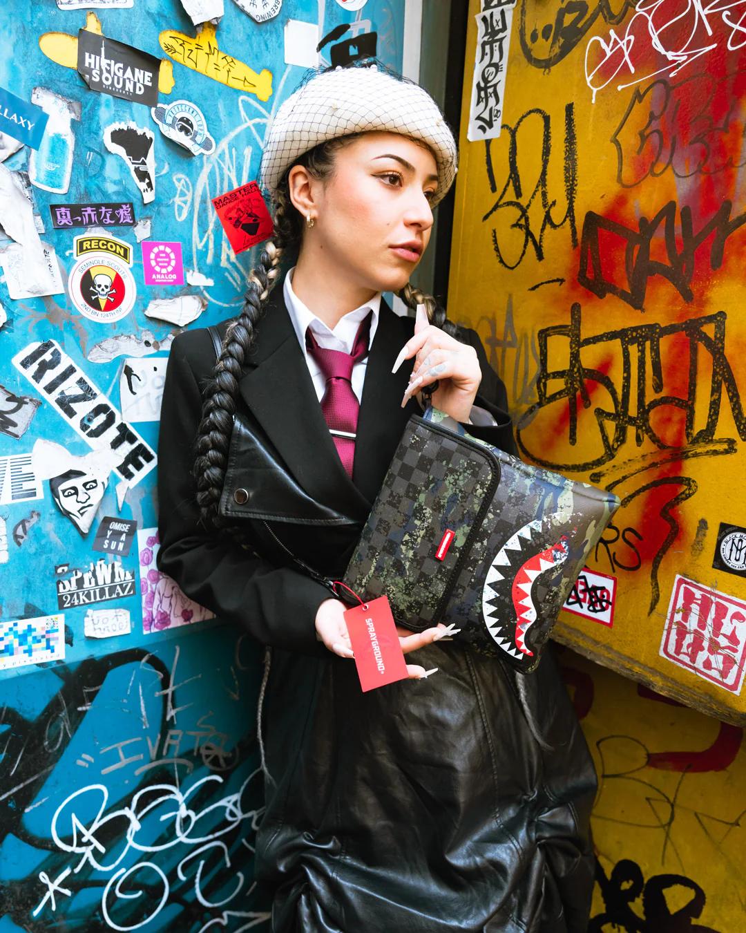 T-REX CITY MESSENGER SLING | Sprayground Signature