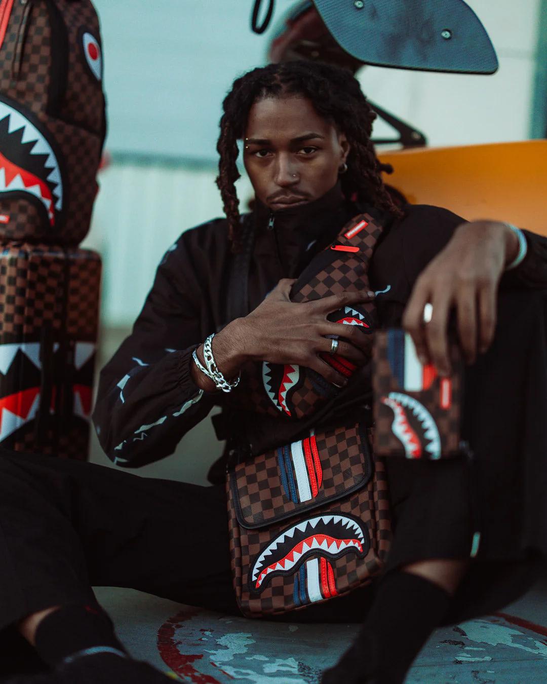 SHARKS IN PARIS GT MESSENGER SLING BAG | Sprayground Value
