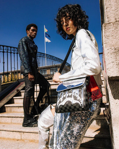 GHOST DRIP MESSENGER BAG | Sprayground Featured