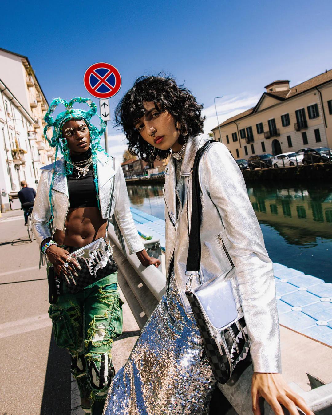 GHOST DRIP MESSENGER BAG | Sprayground Featured