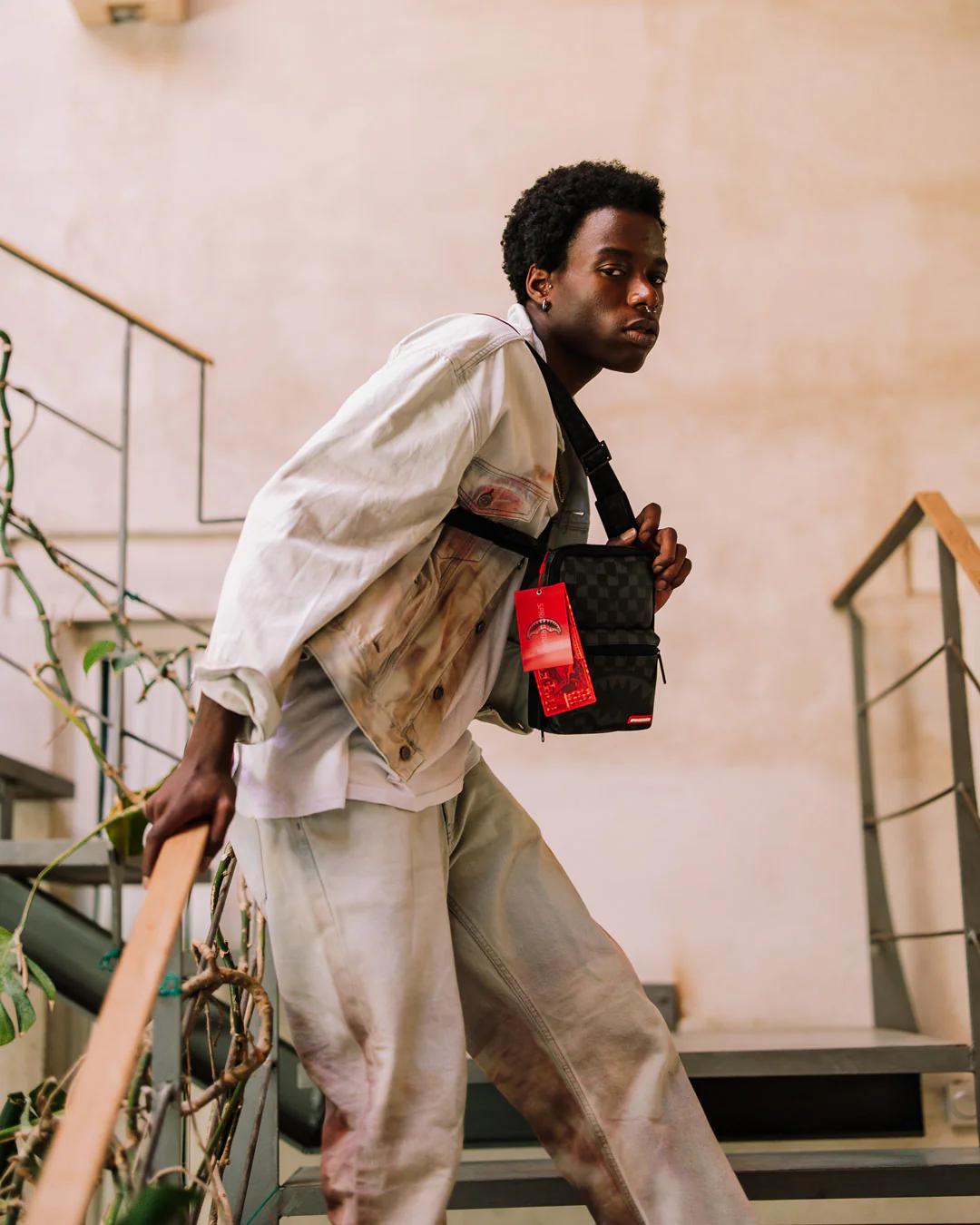 HANGOVER DRIP CHECK SLING | Sprayground Signature