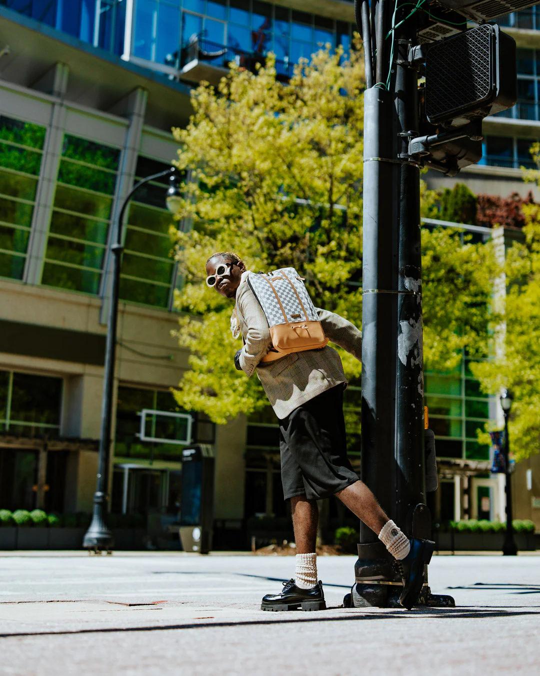 HENNY LATTE SMARTPACK | Sprayground New