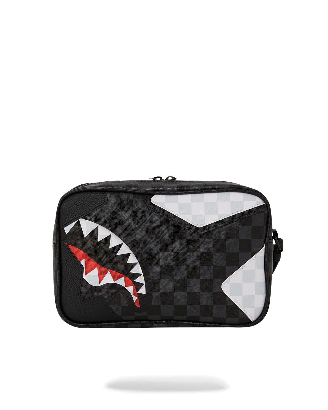 TRIPLE DECKER HEIR TO THE THRONE TOILETRY BAG | Sprayground Trending