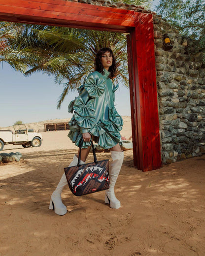 SHARKS IN PARIS NIGHT DRIFT TOTE | Sprayground Premium