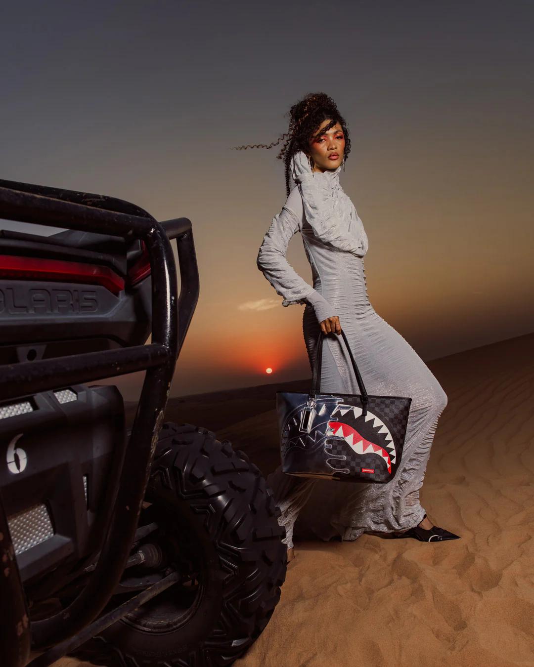 CHROME SPECTRE TOTE | Sprayground Recommended