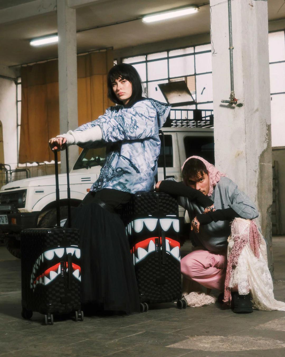 SHARKS IN PARIS HYPER PUFF CARRY-ON LUGGAGE | Sprayground Trending