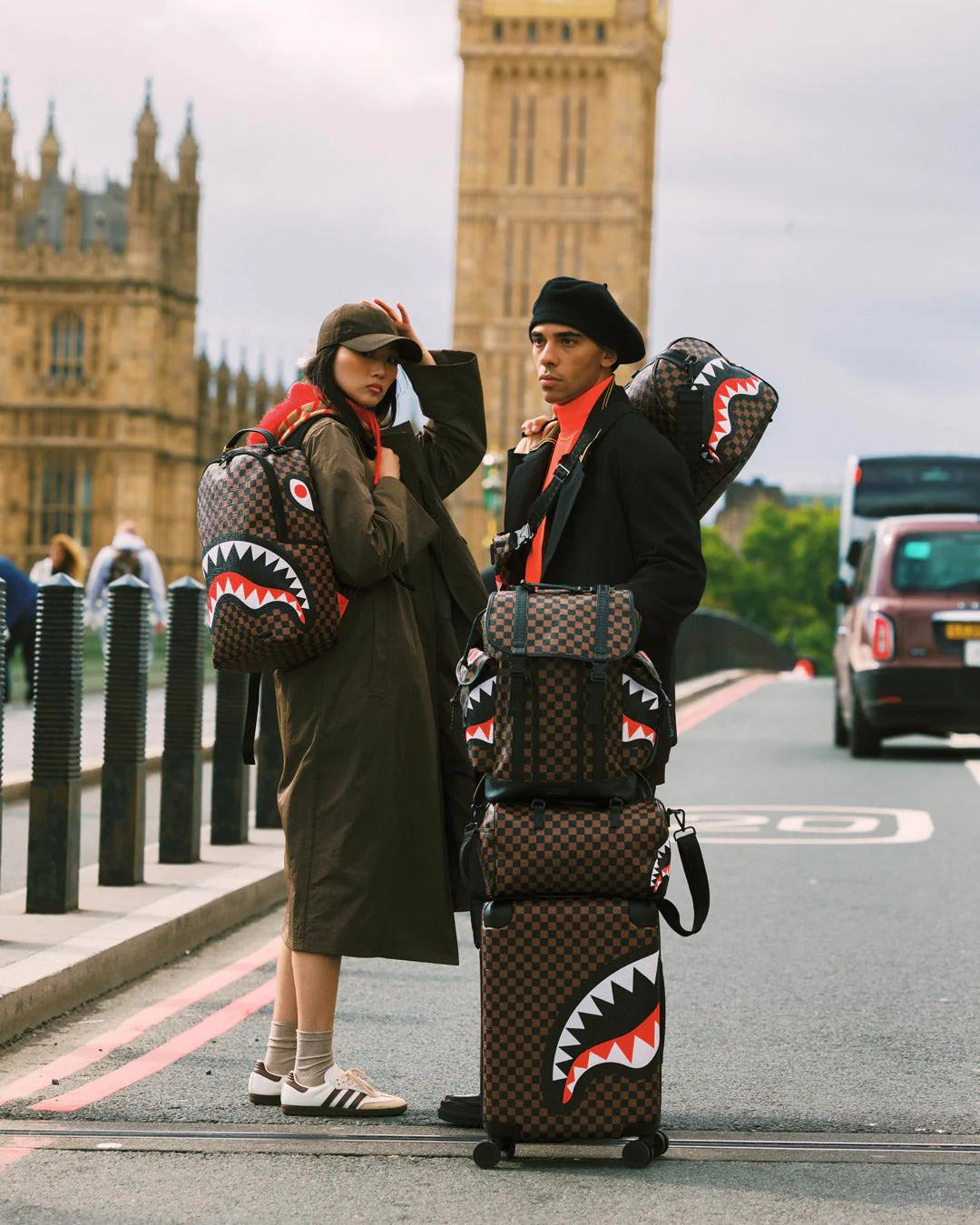 THE PRIVATE JET SHARK CLUB CARRY-ON LUGGAGE | Sprayground Classic