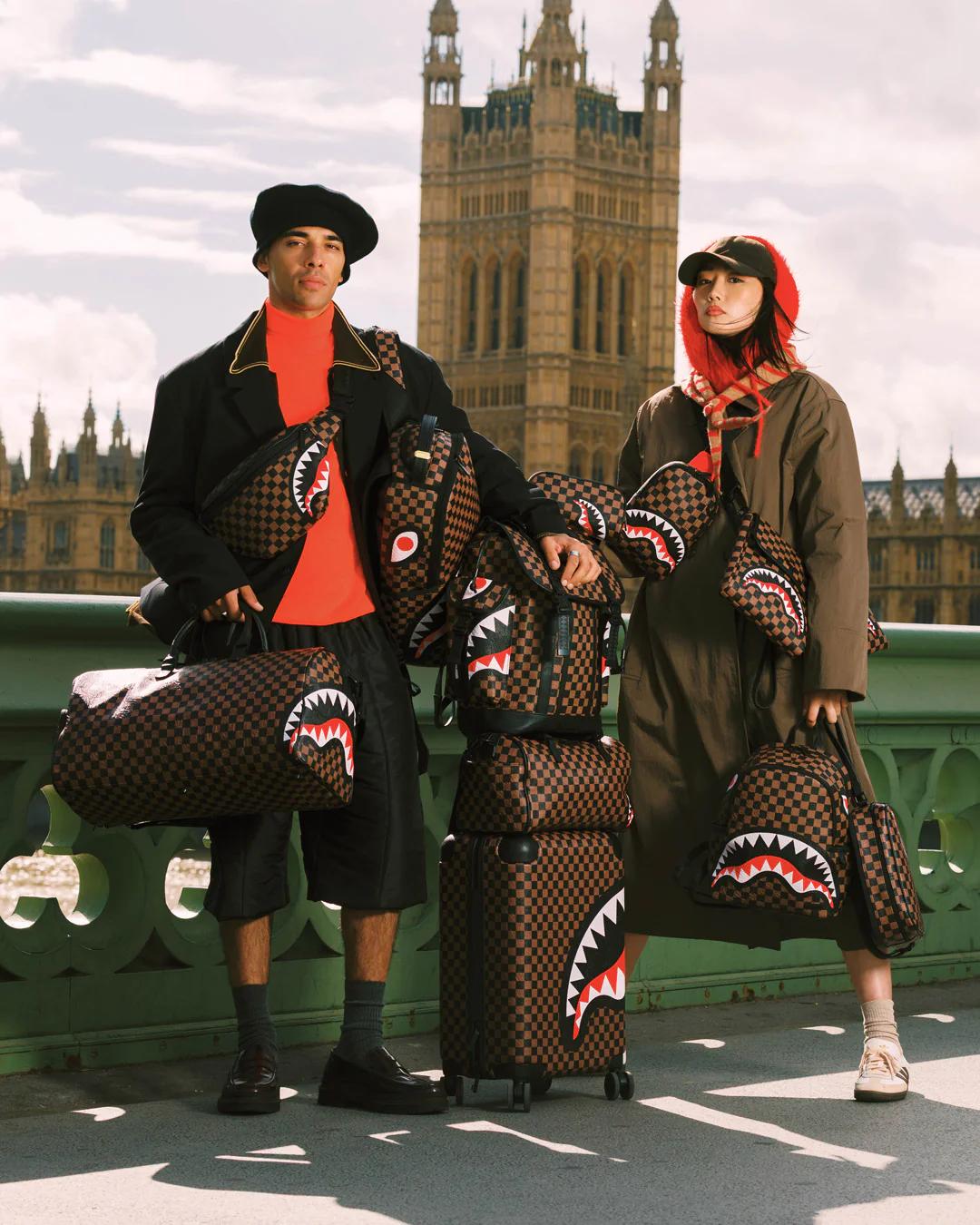 THE PRIVATE JET SHARK CLUB CARRY-ON LUGGAGE | Sprayground Classic
