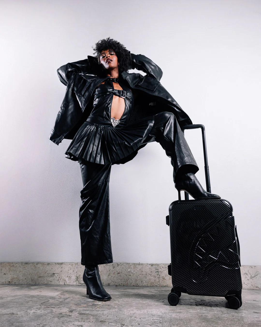 NIGHTFALL SHARKITECTURE CARRY-ON LUGGAGE | Sprayground Great Value