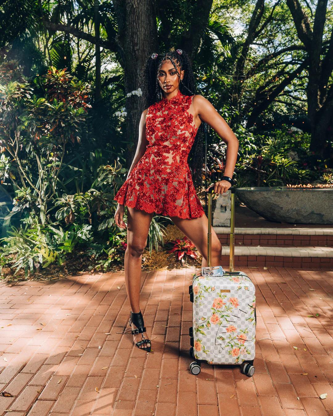 A.I. AFRICAN INTELLIGENCE ELEGANT ENERGY SHARKITECTURE CARRY-ON LUGGAG | Sprayground Featured