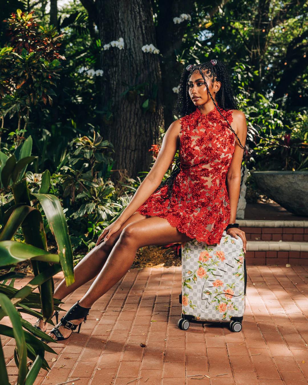 A.I. AFRICAN INTELLIGENCE ELEGANT ENERGY SHARKITECTURE CARRY-ON LUGGAG | Sprayground Featured
