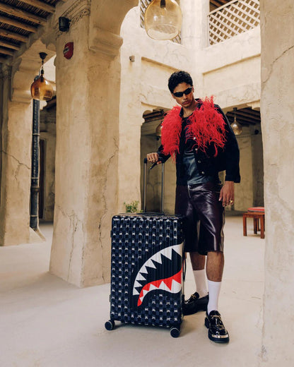 SHARK MOB HIDEOUT FULL-SIZE LUGGAGE | Sprayground Latest